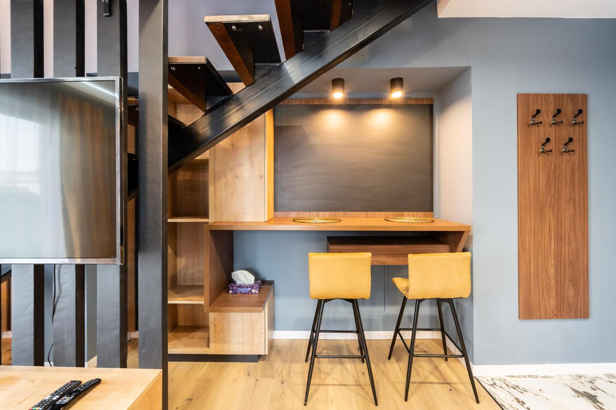 Sunflower - Chic Loft In Tineretului Bucharest Luaran gambar